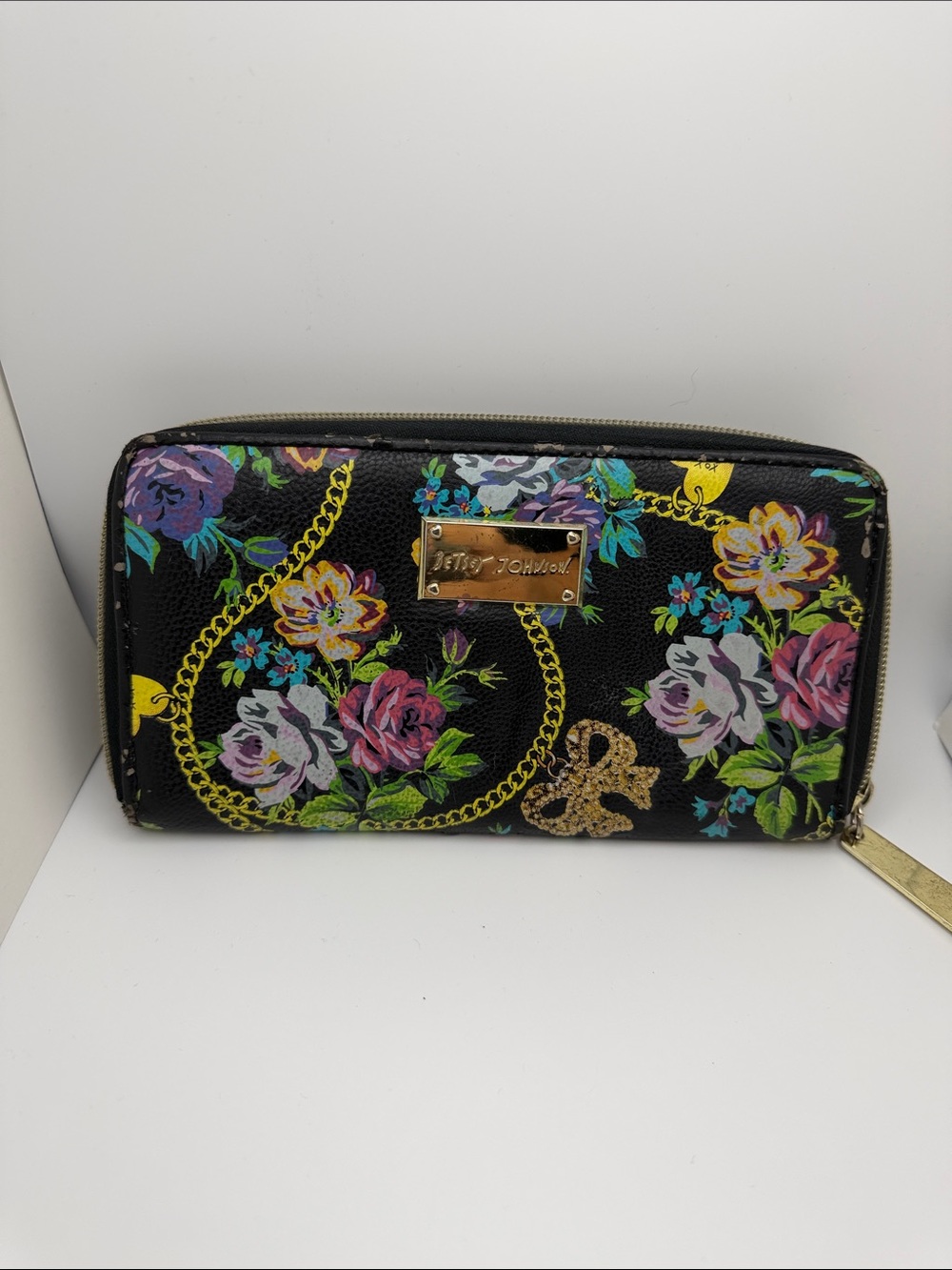 Betsey Johnson Black Floral Zip Wallet